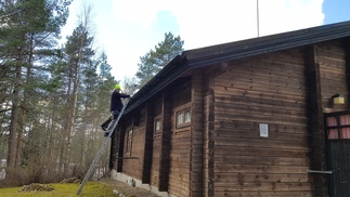 Räystäät tyhjäksi vaan